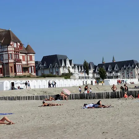 Aux Passagers De La Baie 2 Holiday home Le Crotoy