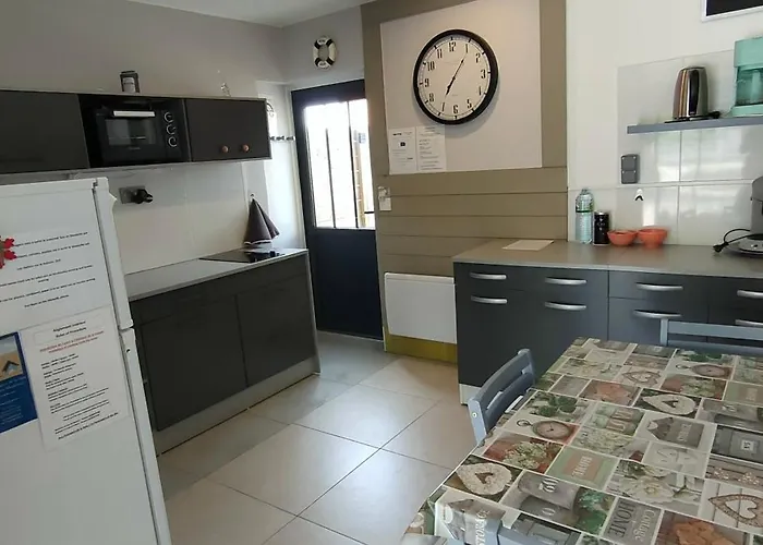 Aux Passagers De La Baie 2 Hébergement de vacances *